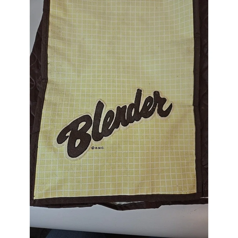 Vintage Kitchen Dora May Quilted Blender Cover Brown Tan 16 X 8 X 8 1/2